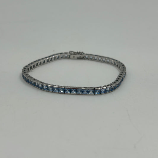 K18W BT 57P Blacelet