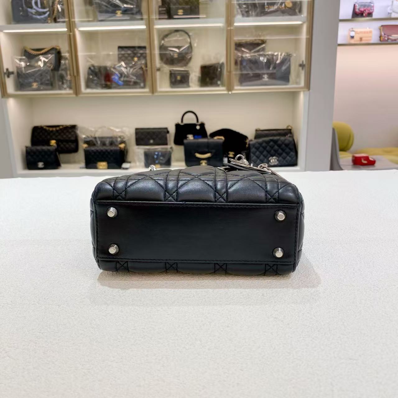 CHRISTIAN DIOR<br>Lady Dior Mini Cannage