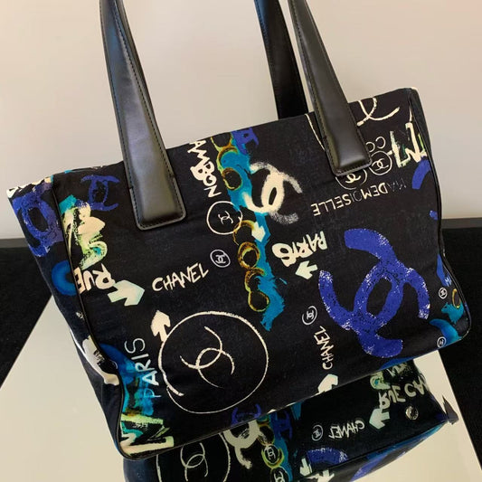 CHANEL<br>New Travel Tote Bag