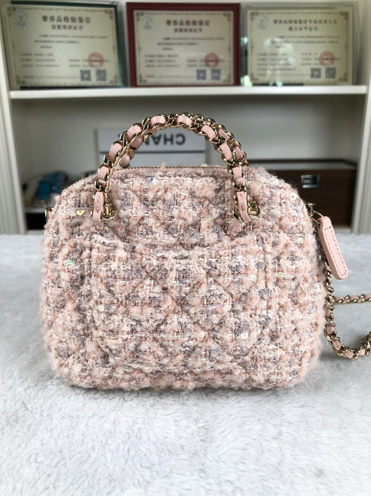 CHANEL<br>Shoulder Bag