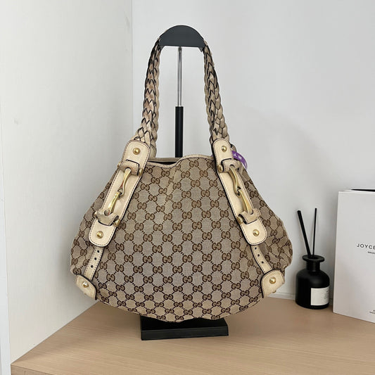GUCCI<br>hand Bag