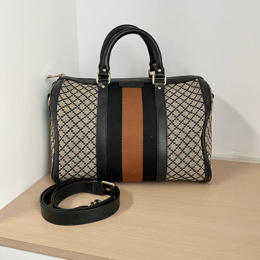 GUCCI<br>Shoulder Bag