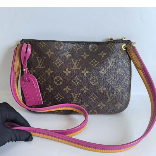 LOUIS VUITTON<br> Lorette Shoulder Bag