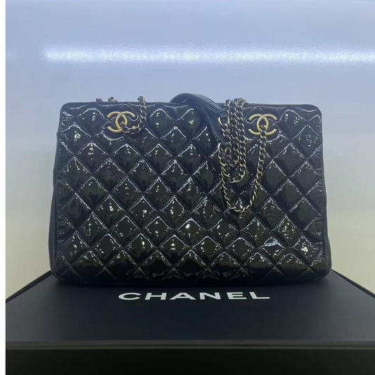 CHANEL<br>Patent Leather Shoulder Bag