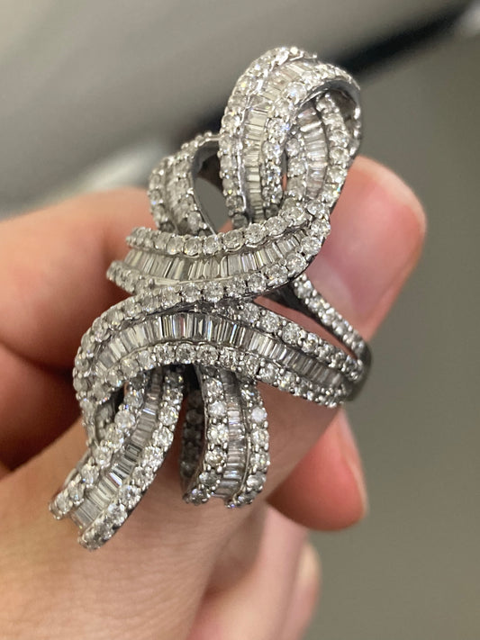 k18wg/750wg Ring D5.95 & K18wg Ring D1.7