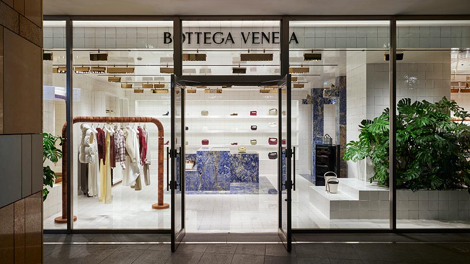 Bottega Veneta: The Quintessential Luxury Brand of Subtle Sophistication