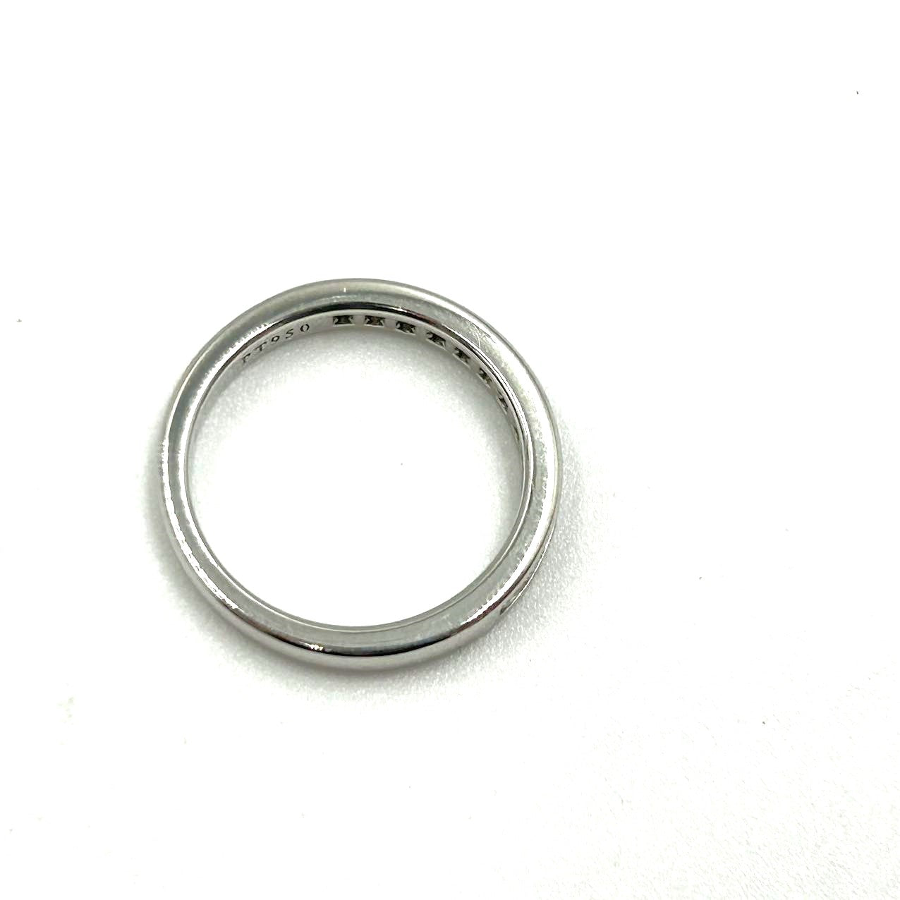 TIFFANY&Co. <br>Half Eternity Ring