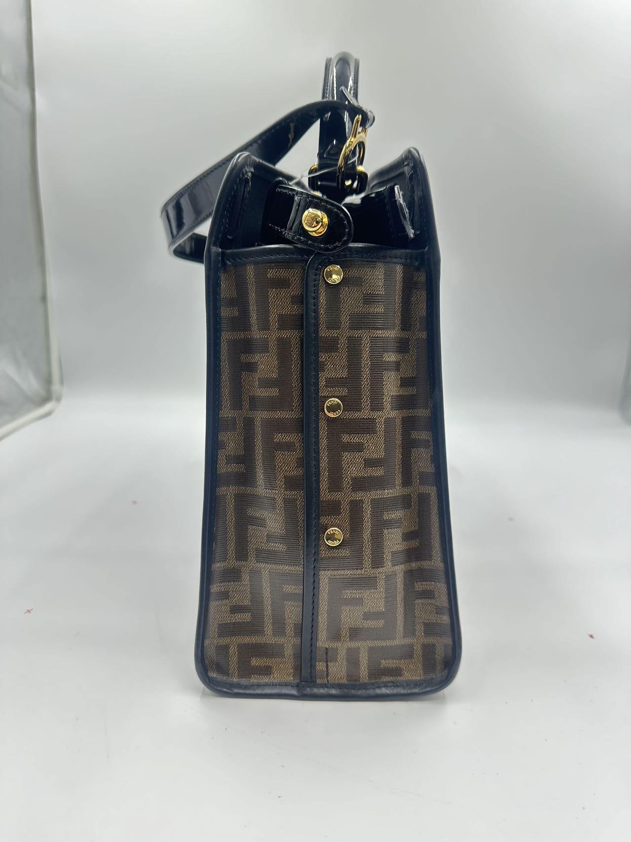 FENDI<br>Peekaboo Zucca