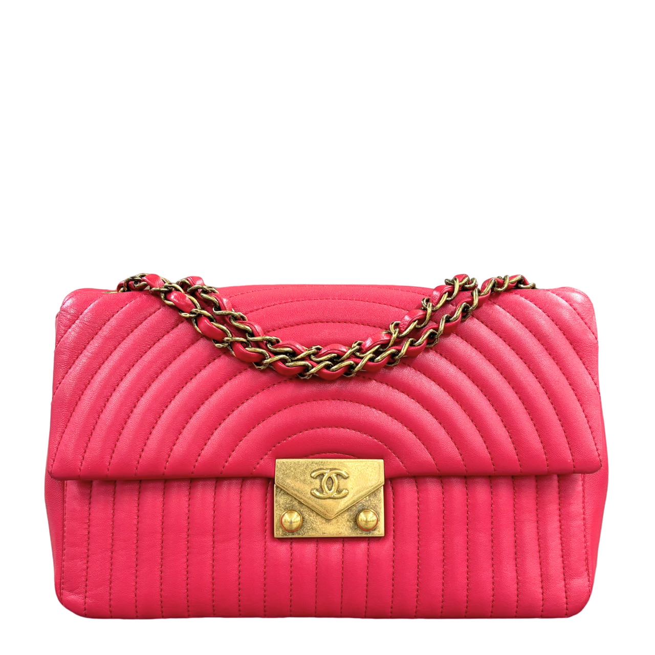 CHANEL<br> Umhängetasche aus Lammleder mit Kette