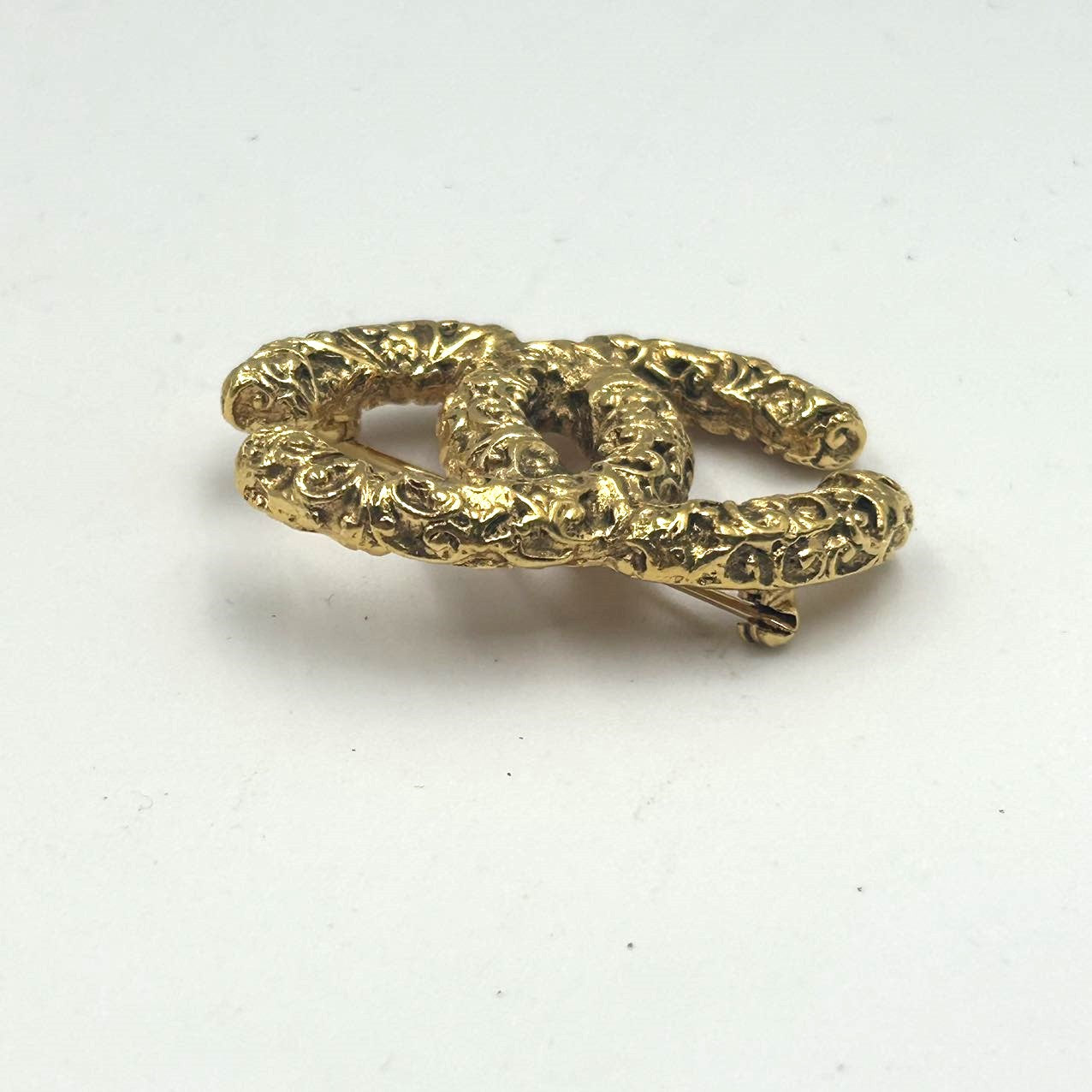 CHANEL<br>1993 Florentine CC Brooch