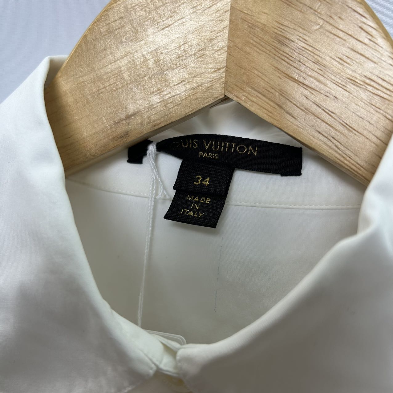 LOUIS VUITTON<br>Ribbon Shirt