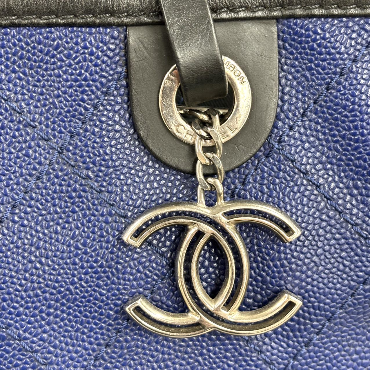 CHANEL <br> Caviar Skin Shopping Fever Tote Bag