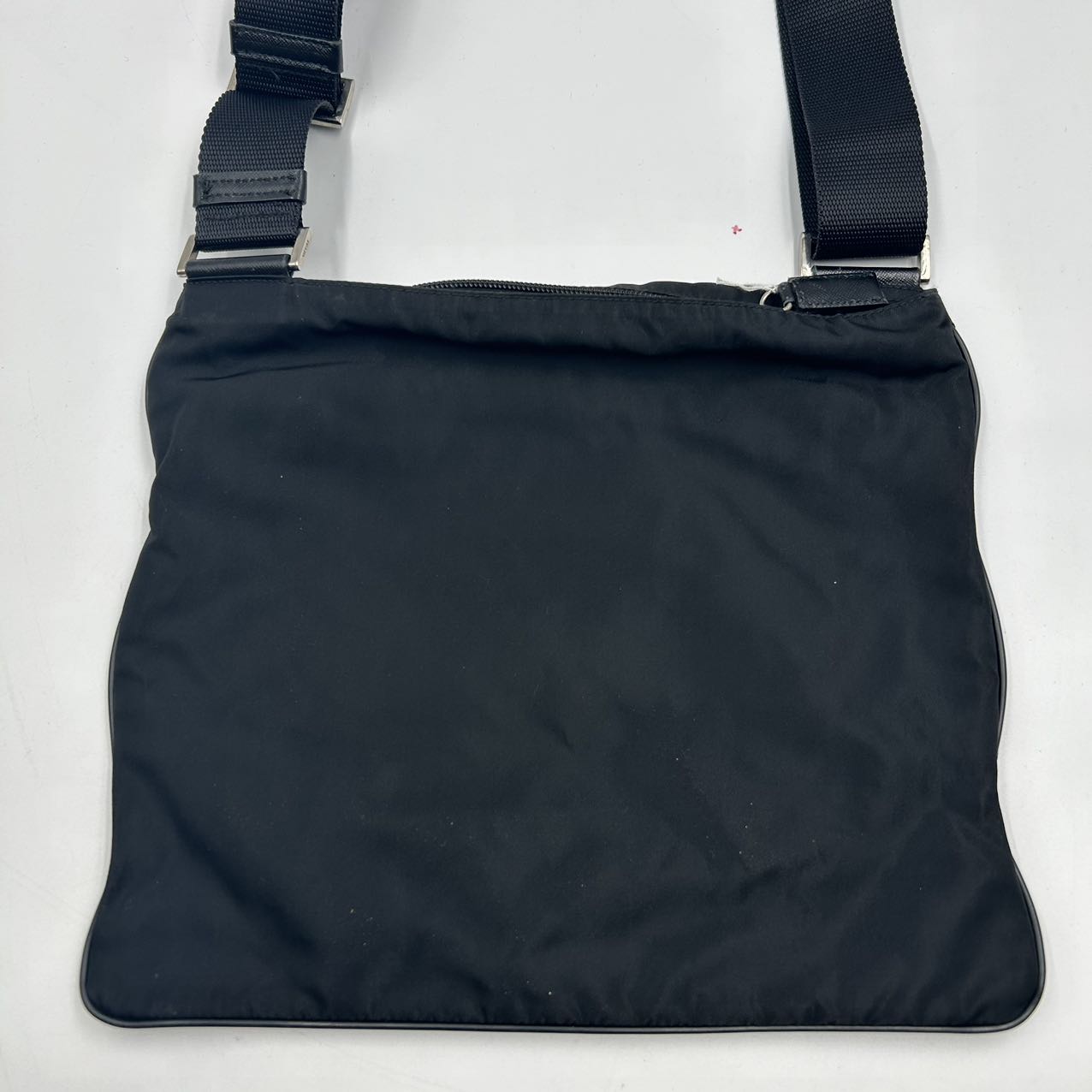 PRADA<br> Schultertasche aus Saffiano-Nylon