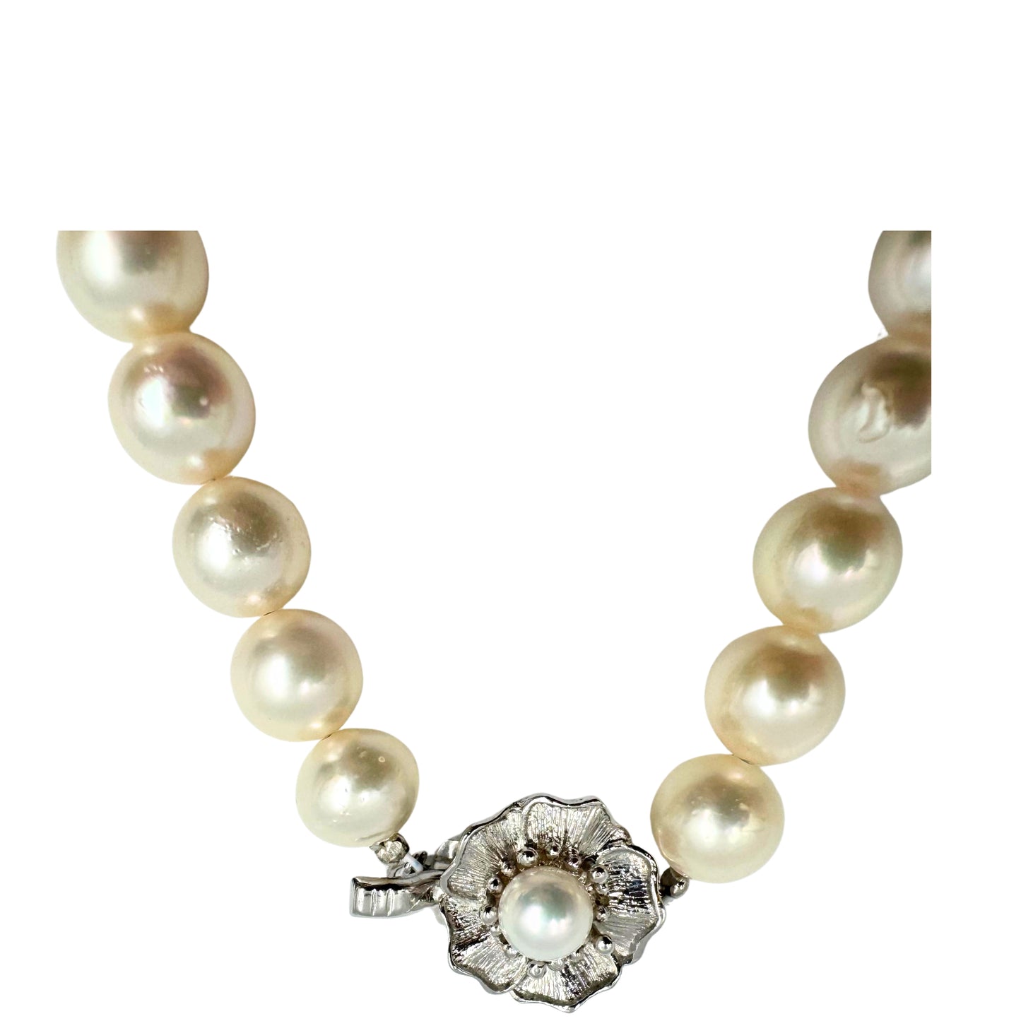 No Brand <br> SV Pearl Necklace