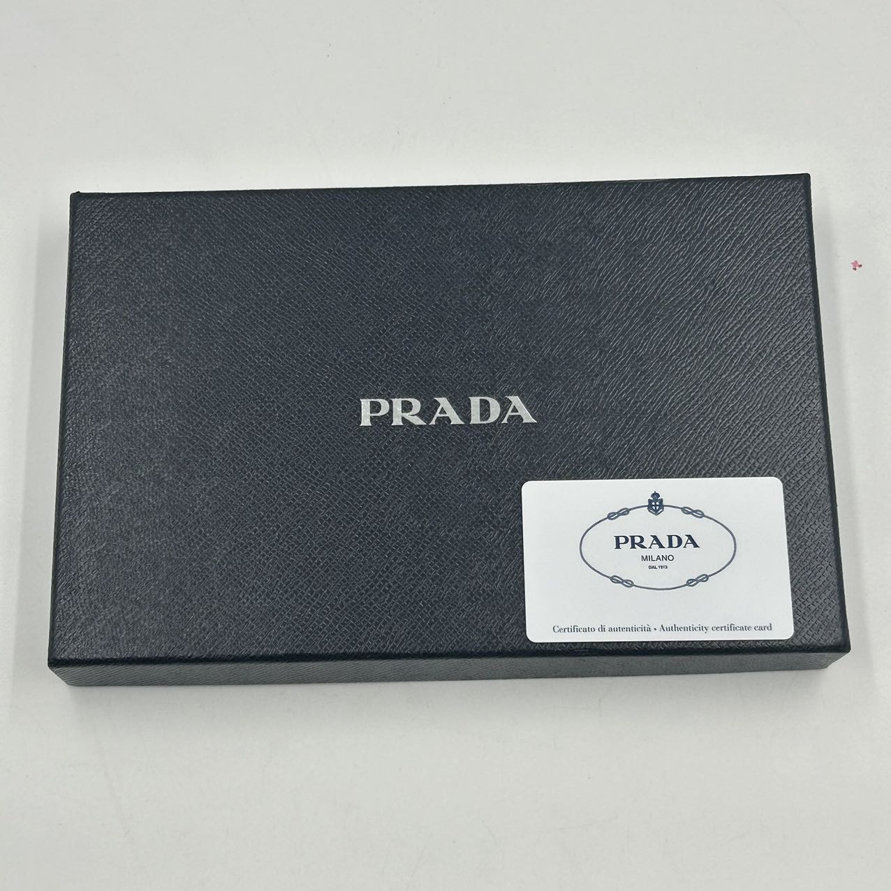 PRADA<br> Clutch aus Saffiano-Gewebe