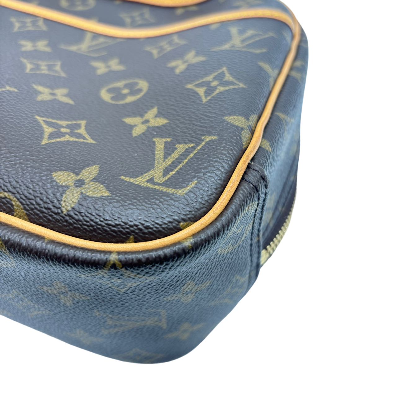 LOUIS VUITTON<br> Handtasche „Trouville“ mit Monogramm