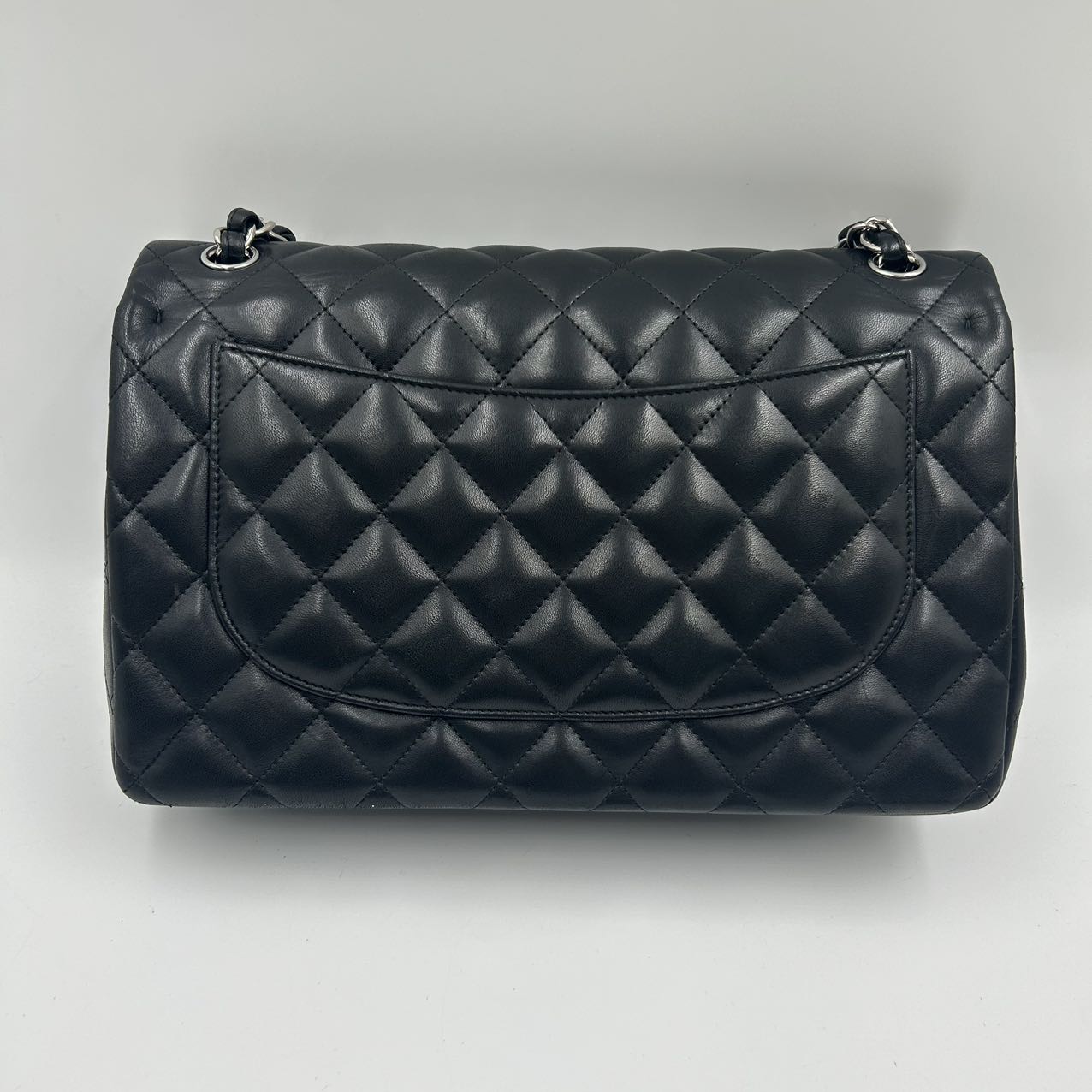 CHANEL<br>Double Flap Matelasse