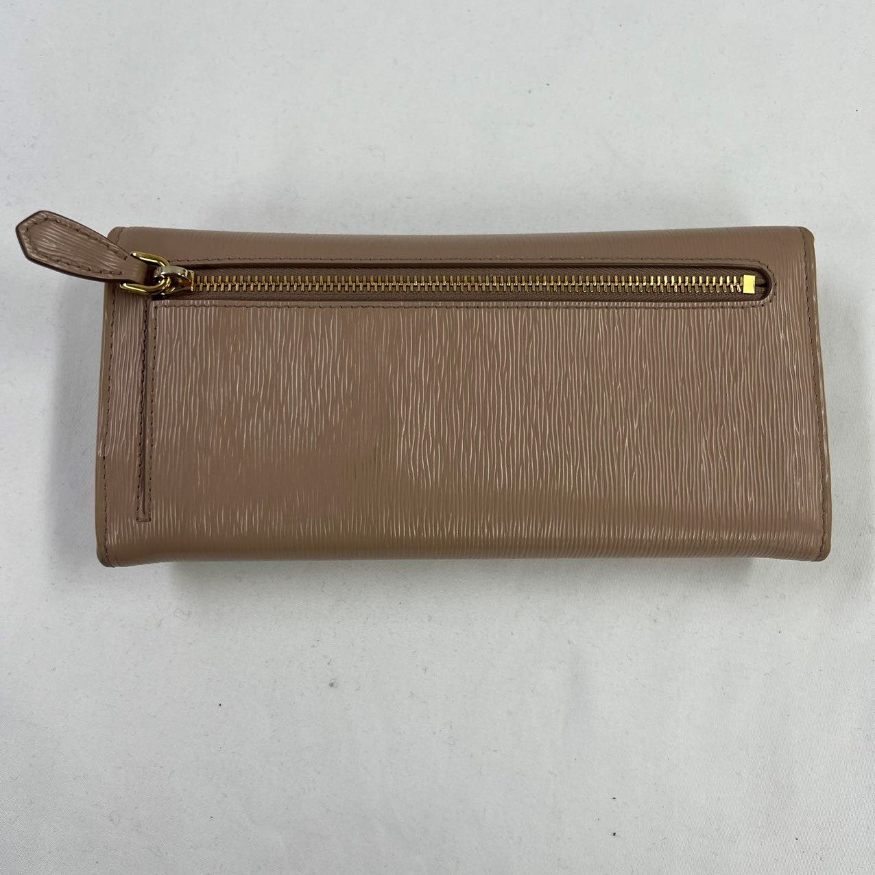 PRADA<br>Logo Wallet