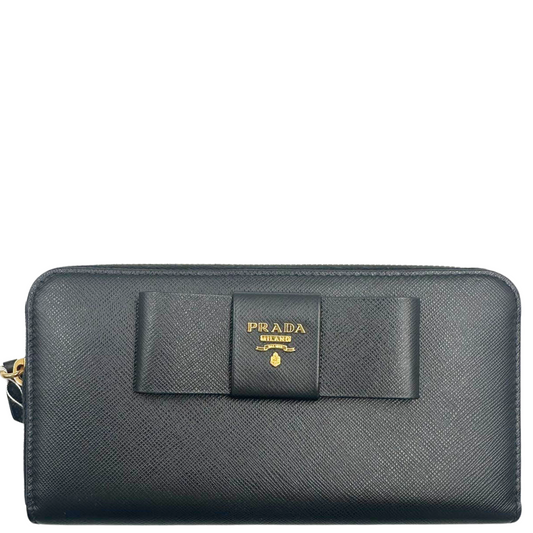 PRADA<br>Saffiano Long Wallet