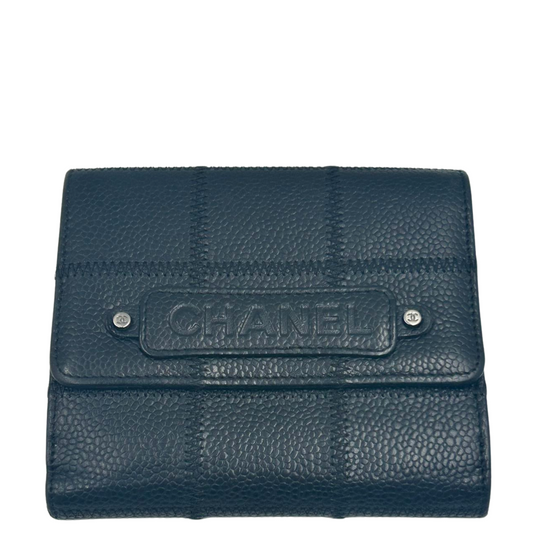 CHANEL<br>Caviar Skin Round Wallet