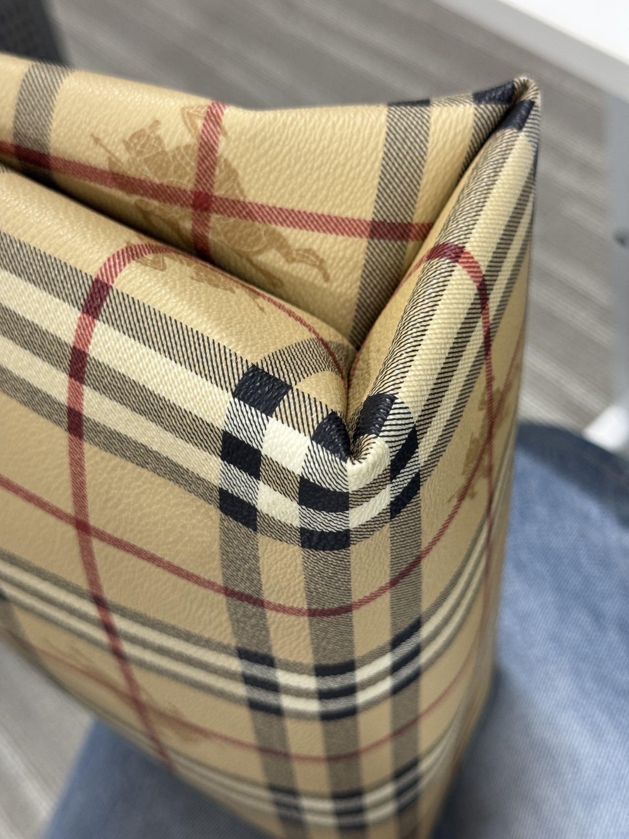 Burberry tote Bag