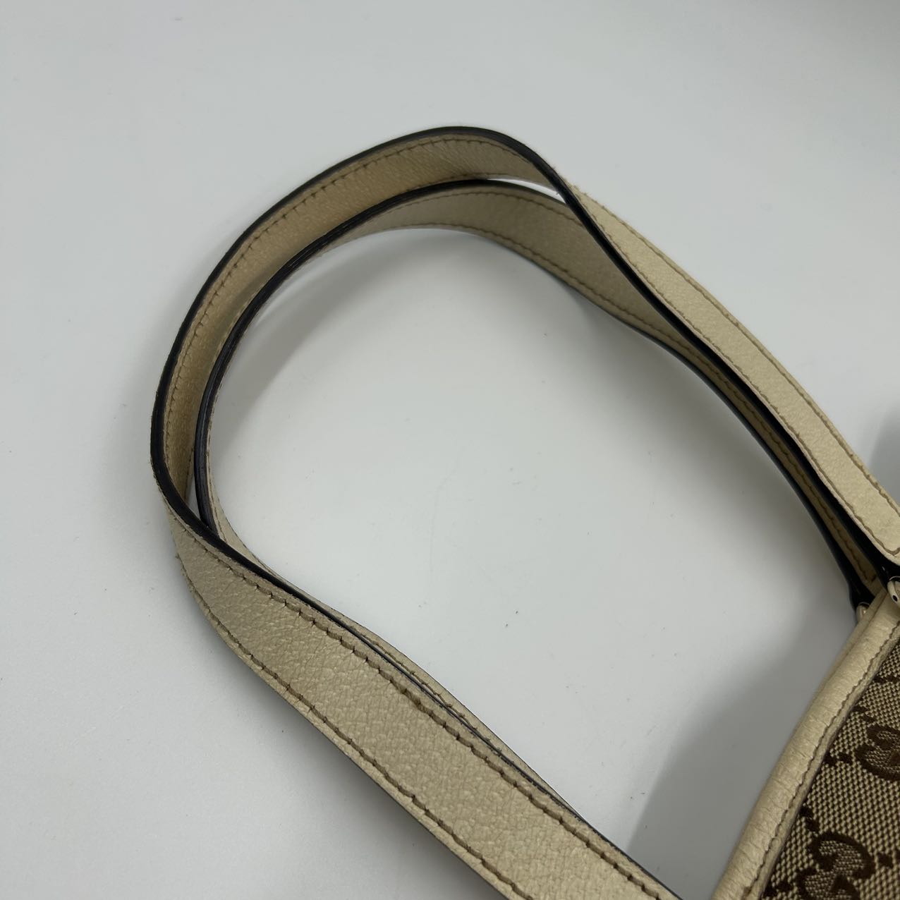 GUCCI<br> Tote Aus Canvas Mit GG