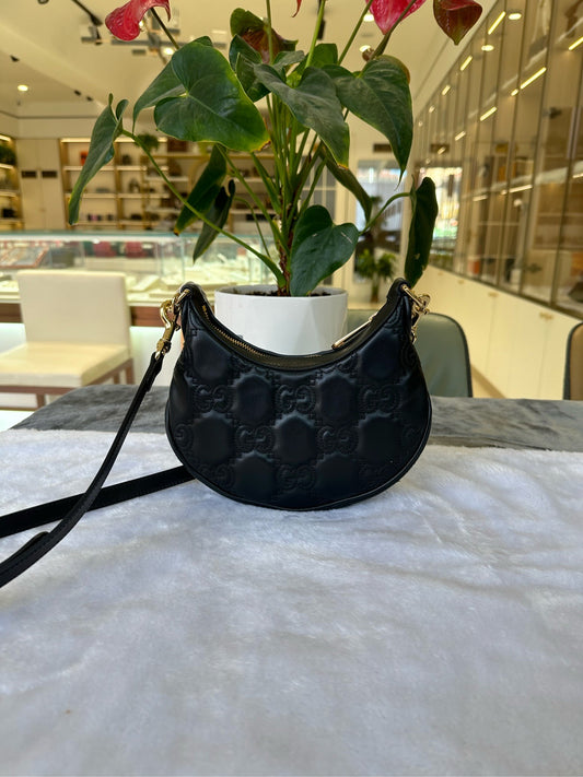 GUCCI<br>Shoulder Bag