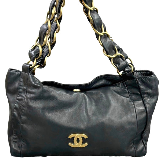 CHANEL<br> Petit sac à bandoulière Olsen en cuir d'agneau