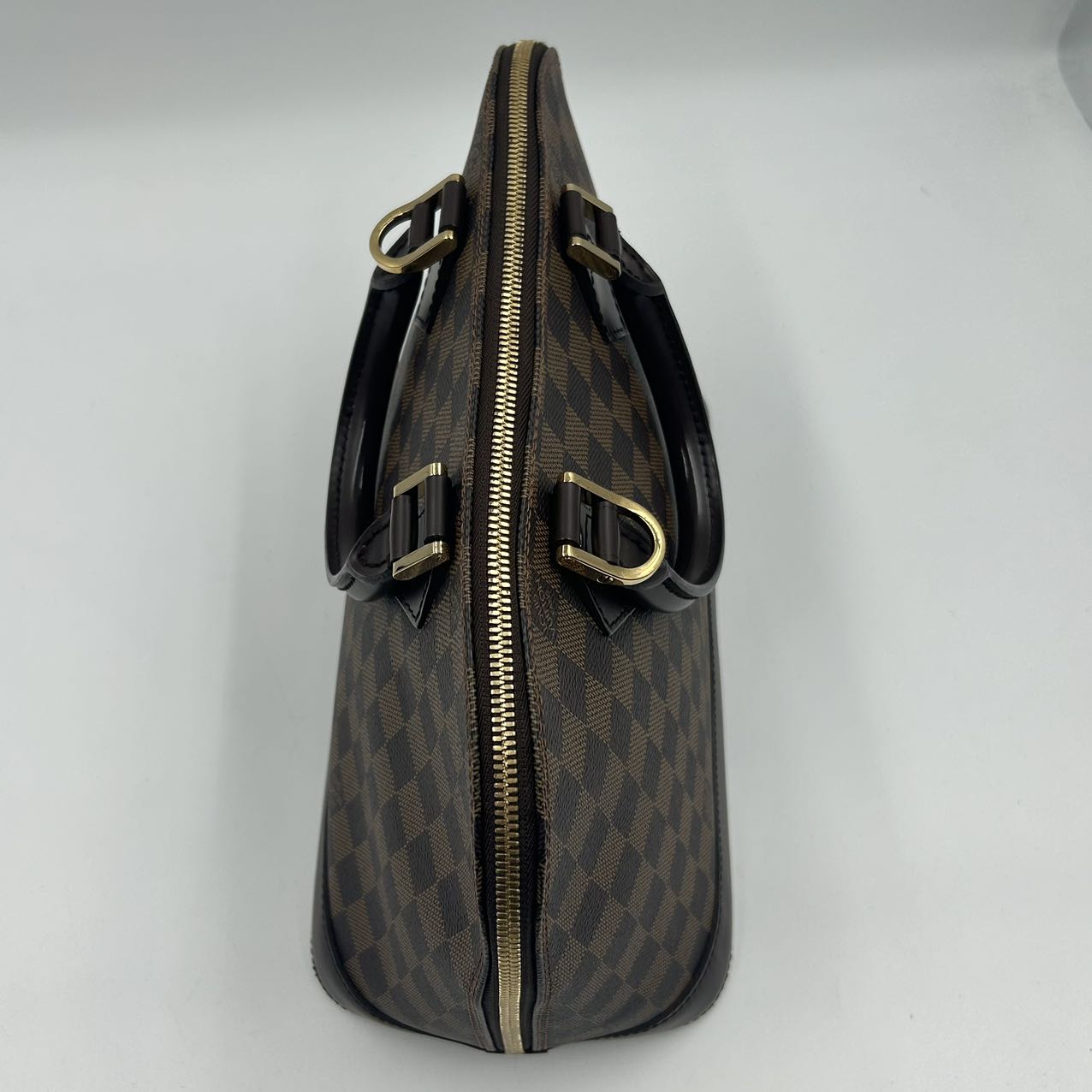 LOUIS VUITTON<br> Damier Arma