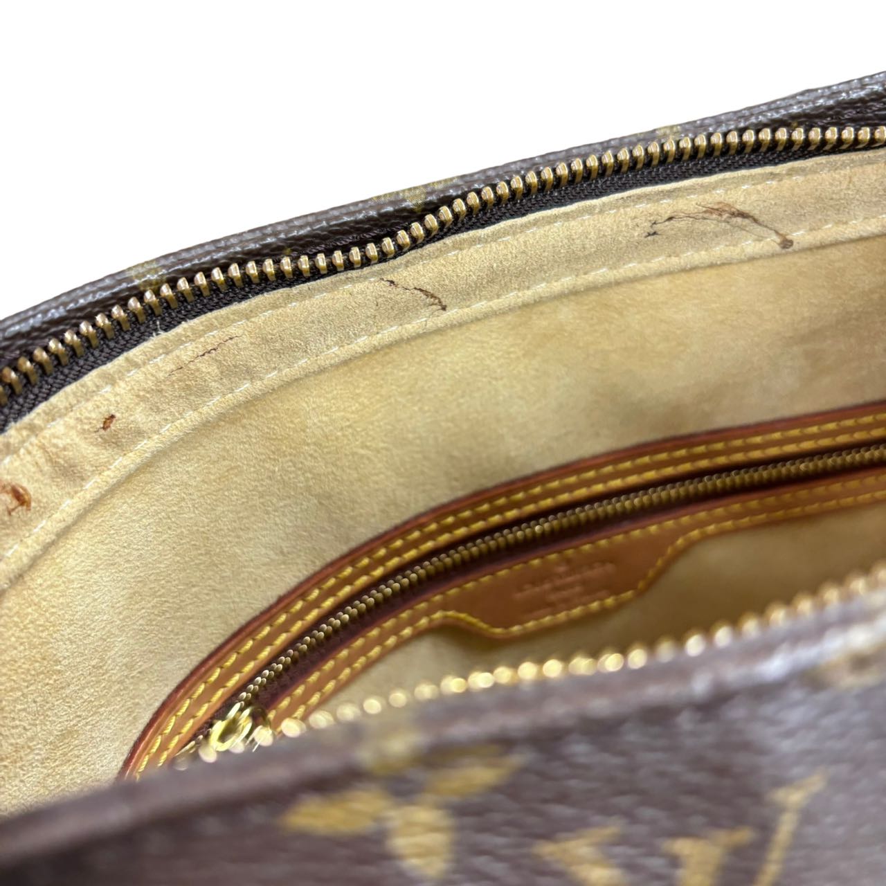 LOUIS VUITTON<br> Monogramm Looping GM