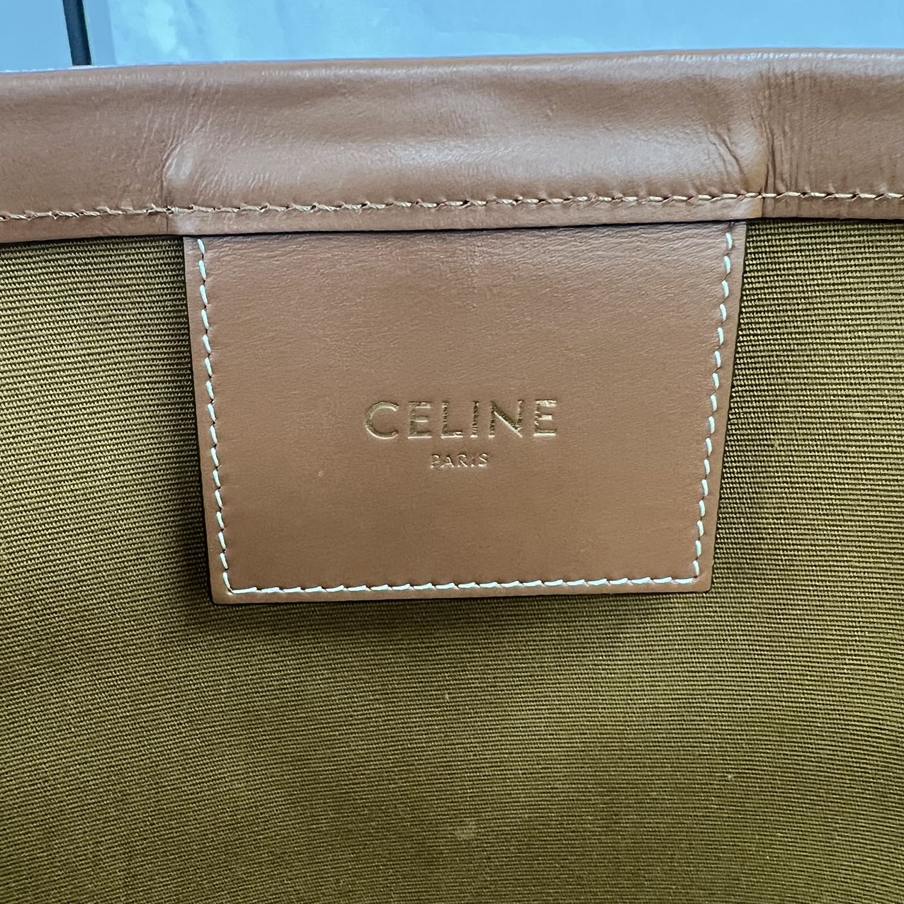 CELINE<br> Triomphe Couffin Tasche