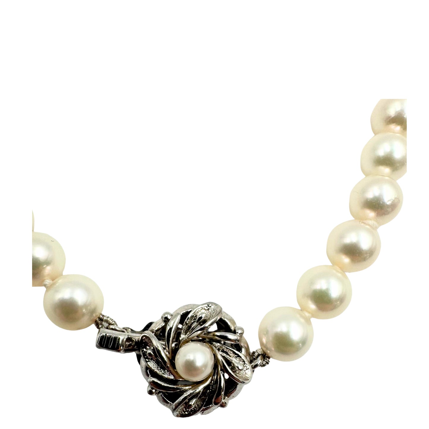 No Brand <br> SV Pearl Necklace