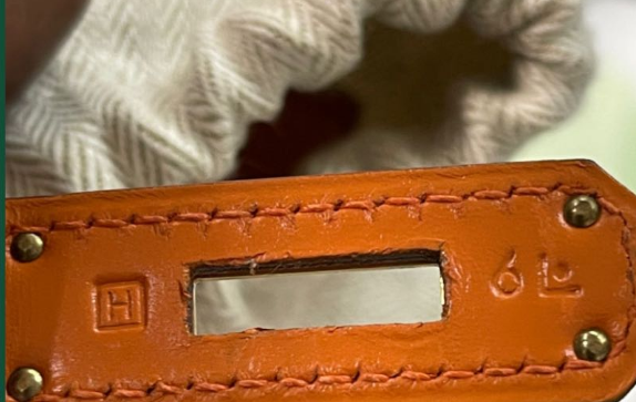 HERMES<br>Vibrato Boxcarf Birkin