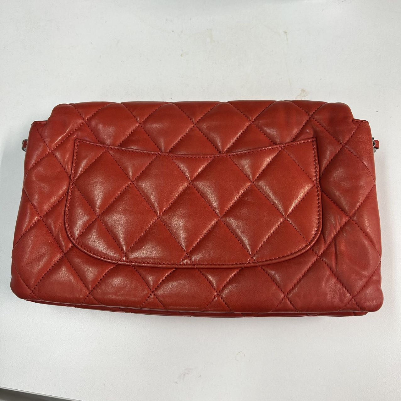 CHANEL<br>Matelasse Red 13901930