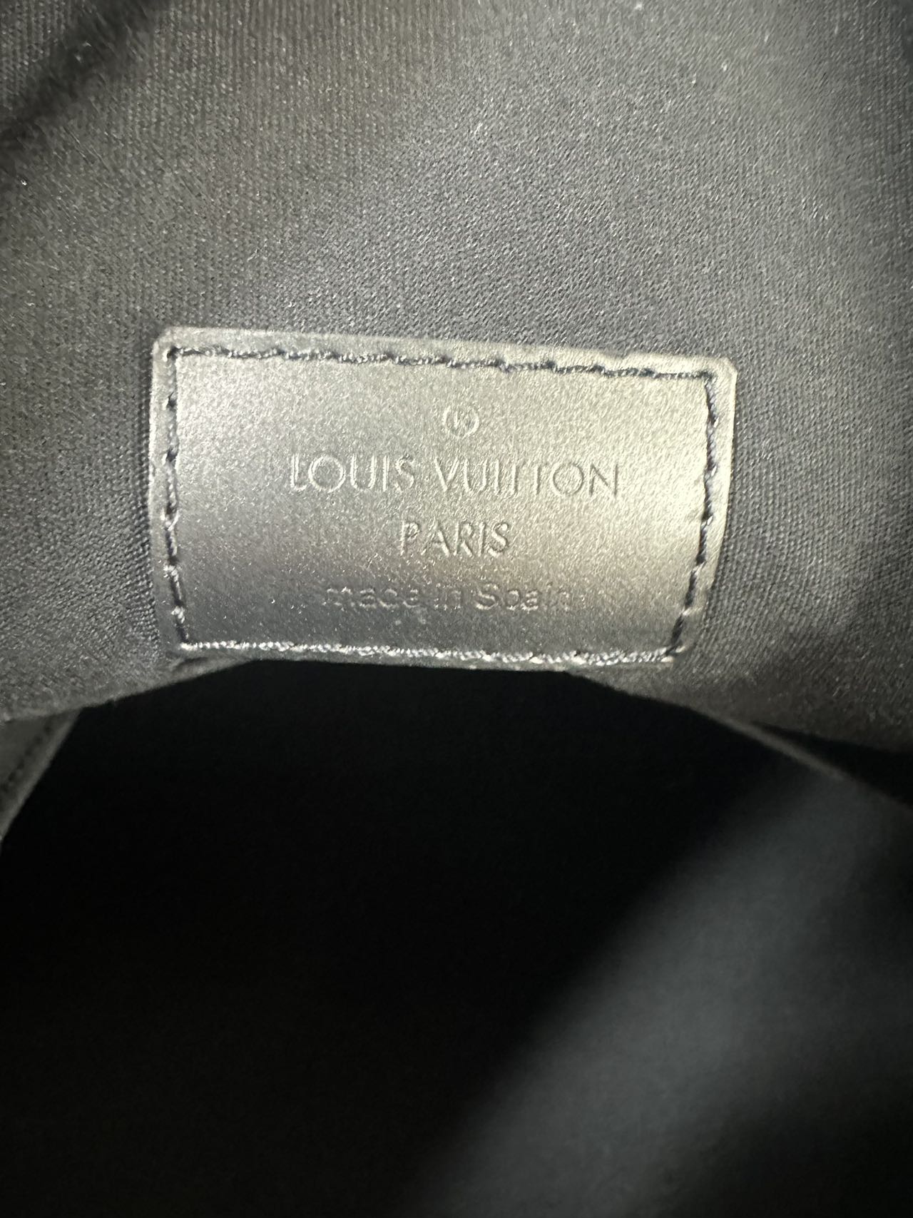 LOUIS VUITTON<br> Monogrammierte Mat Sutter Tasche