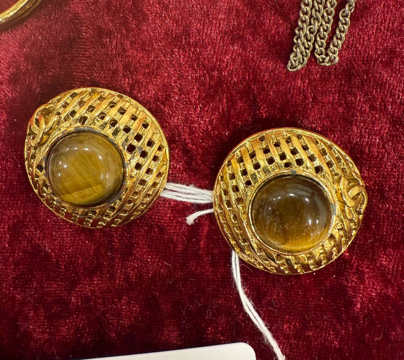 Your  select 17items