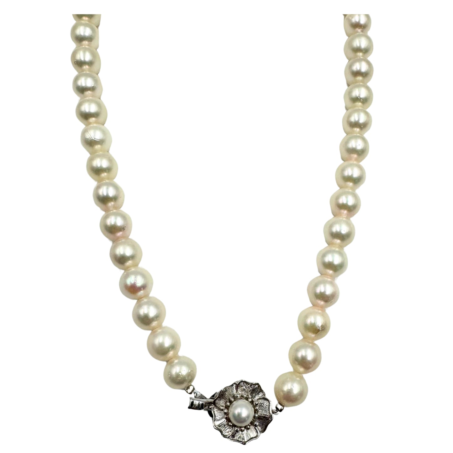 No Brand <br> SV Pearl Necklace