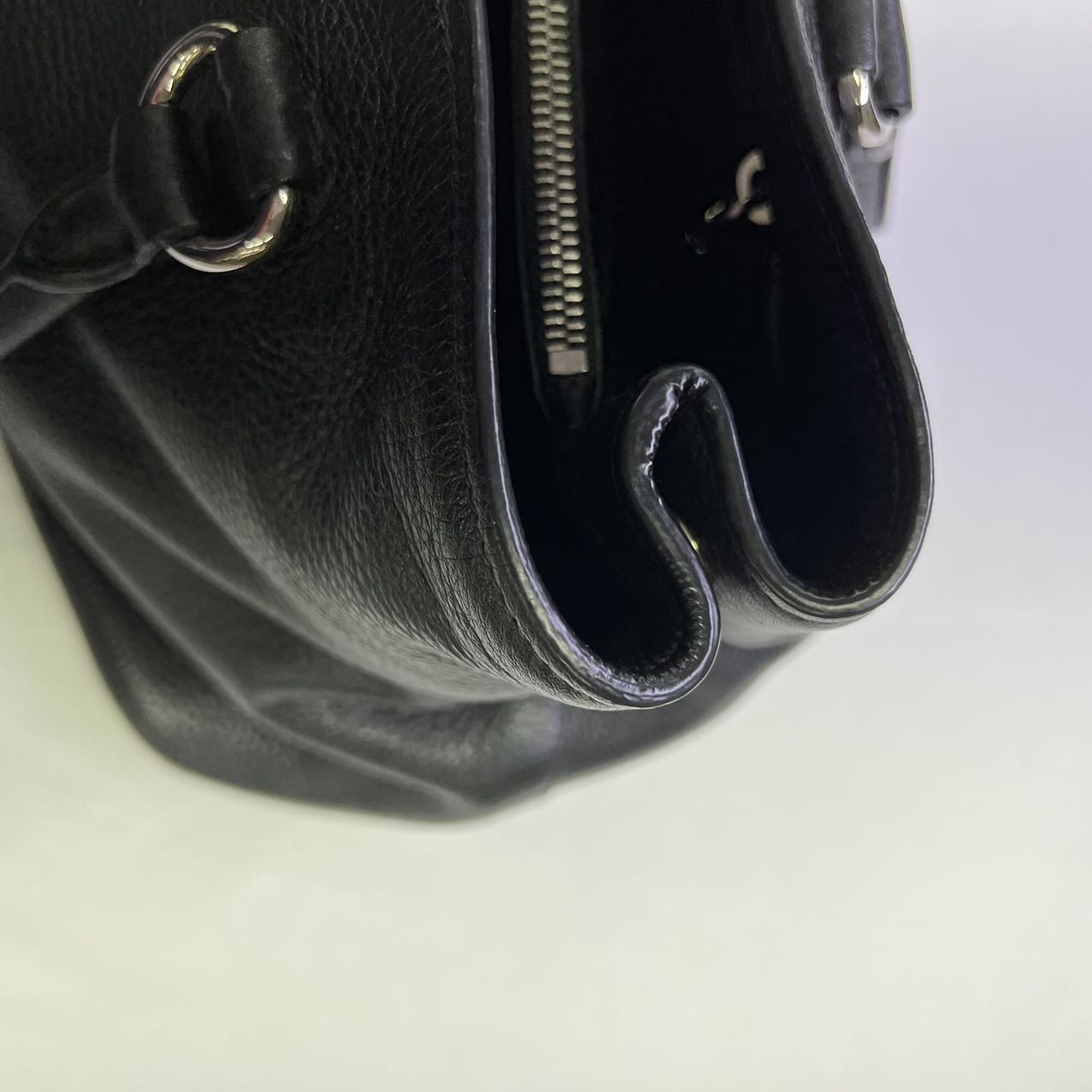 PRADA<br>Leather 2way Hand Bag