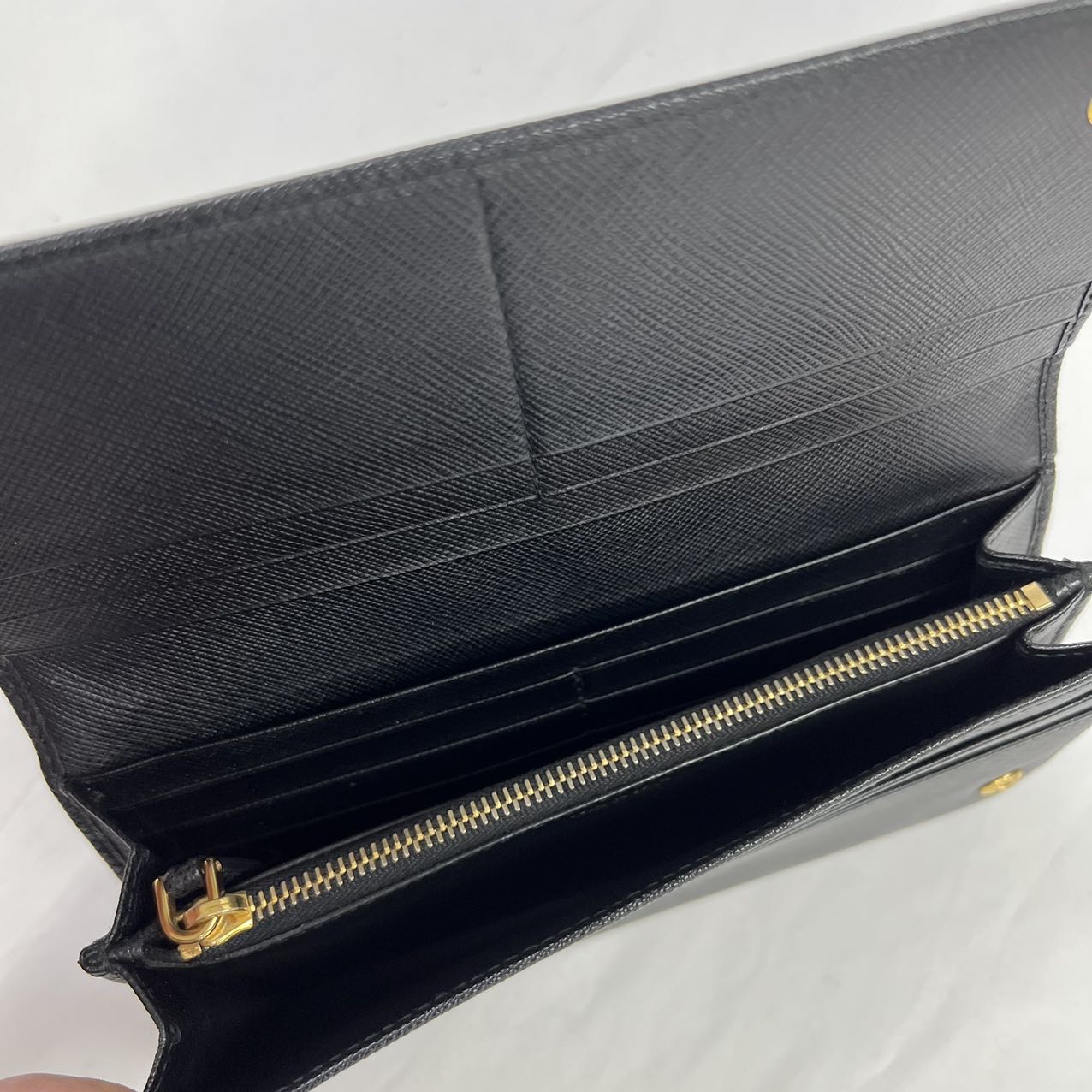 PRADA<br>Long Wallet Black