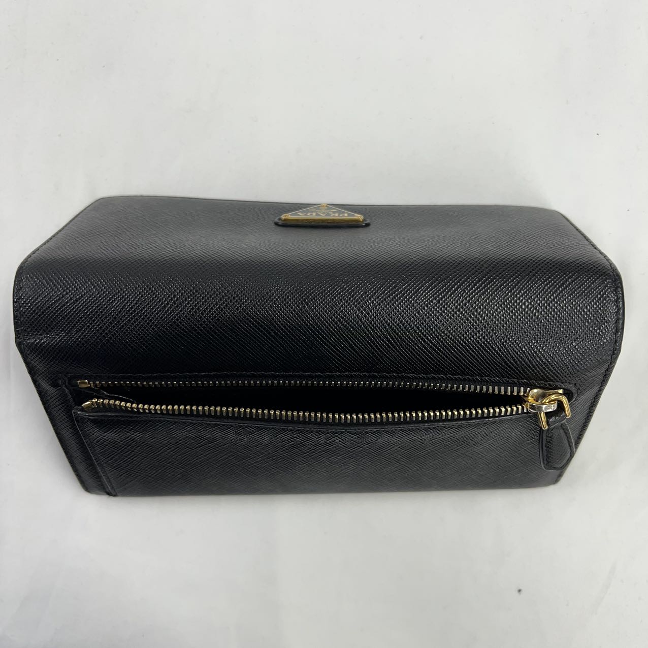 PRADA<br>Long Wallet Black