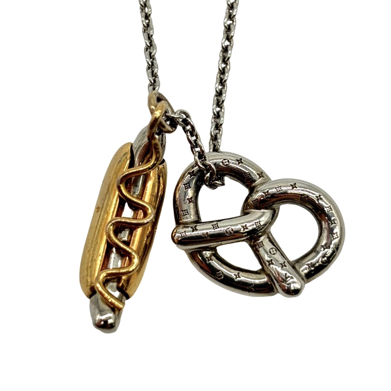 LOUIS VUITTON <br> Hot Dog Pretzel Necklace