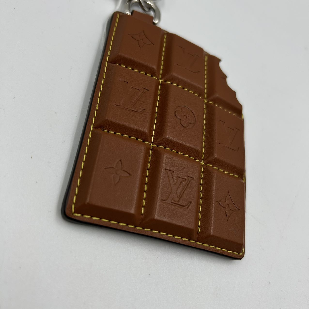 LOUIS VUITTON<br>Chocolate Bag Charm