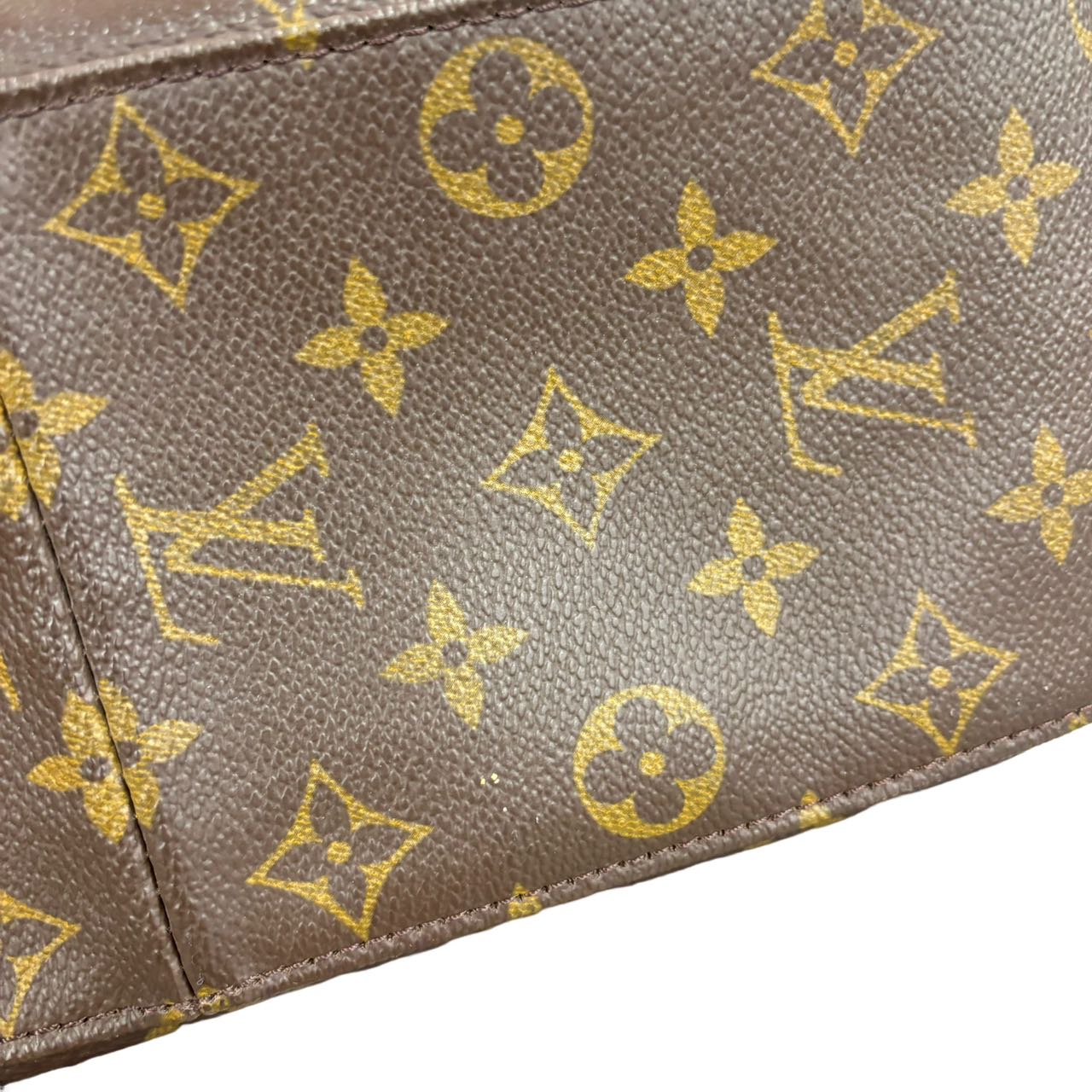 LOUIS VUITTON<br> Monogramm Looping GM