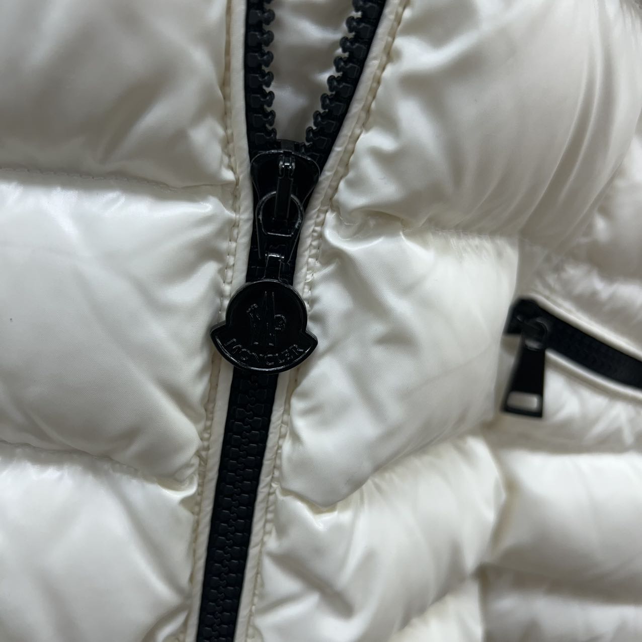 MONCLER<br>Grenoble Sebiniere Puffer Jacket