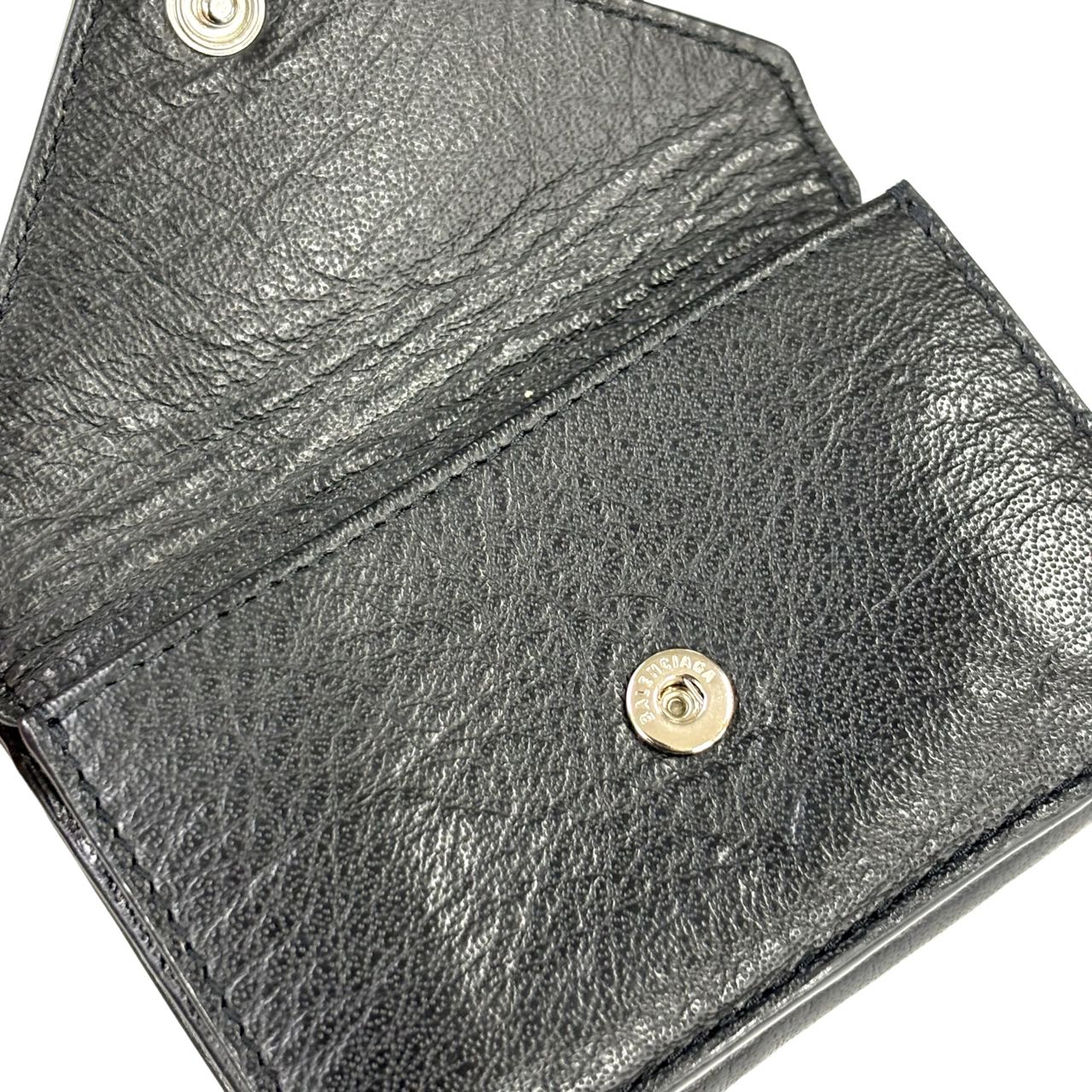 BALENCIAGA<br> Portefeuille compact en cuir Papier