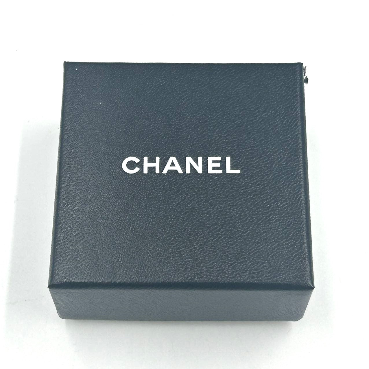 CHANEL<br> Co Co Mark Earrings