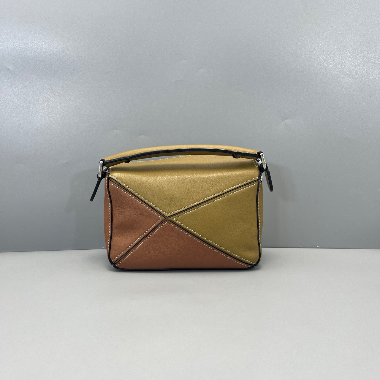 LOEWE<br>Shoulder Bag