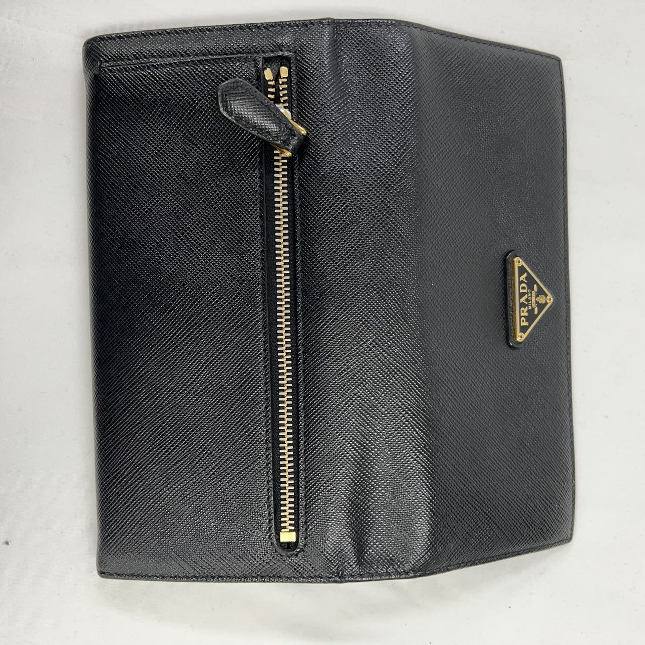 PRADA<br>Long Wallet Black