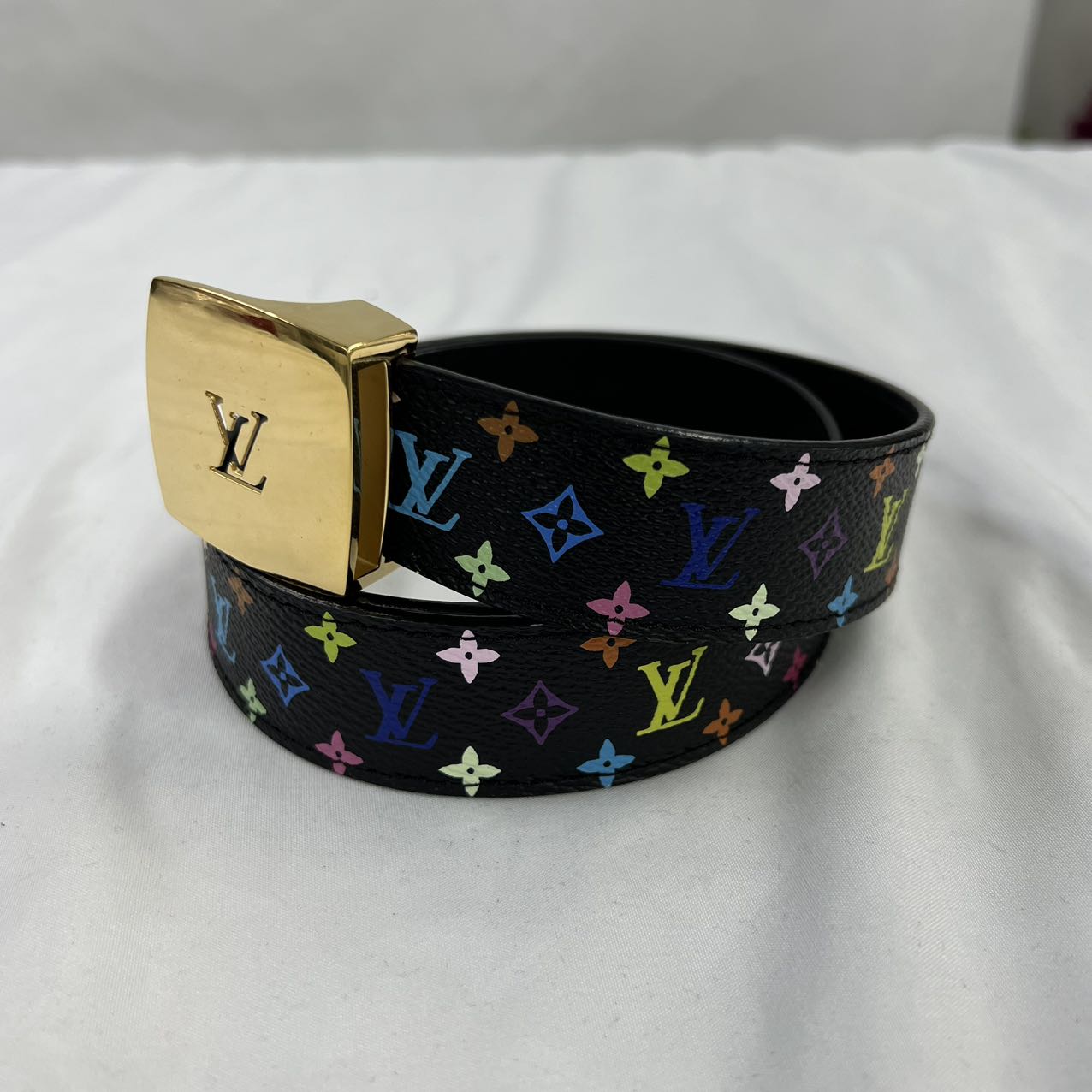 LOUIS VUITTON<br> Ceinture-Gürtel mit Monogramm