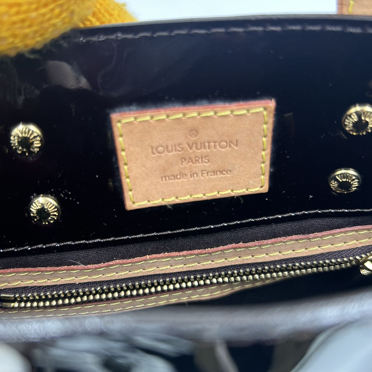 LOUIS VUITTON<br>Reade PM